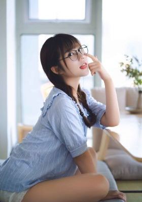 阿黛尔的生活电影免费完整版_BD在线观看
